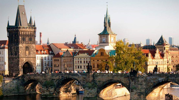 Cầu Charles – biểu tượng số một của Prague