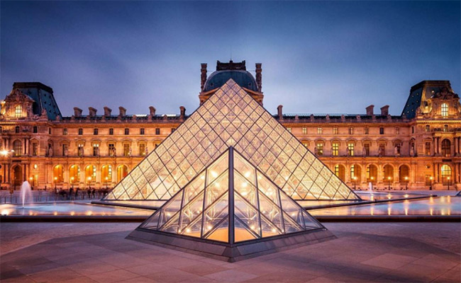 Bảo tàng Louvre một trong những nơi tuyệt vời nhất tại Pháp