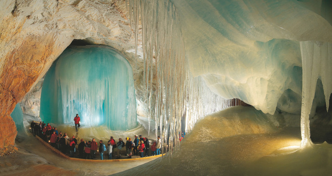 10-lua-chon-du-lich-ao-eisriesenwelt