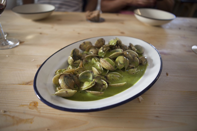 du lịch Tây Ban Nha - Almejas en Salsa Verde