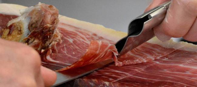 du lịch Tây Ban Nha - Jamon Serrano