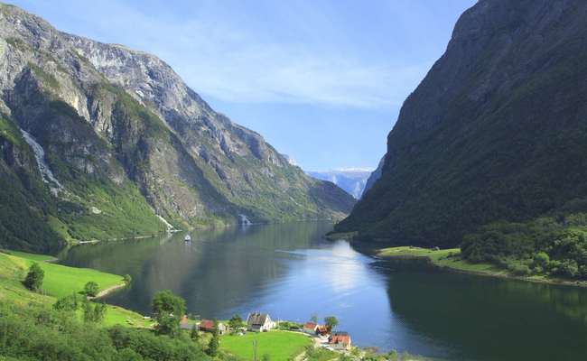 tour du lịch Bắc Âu - Vịnh Sognefjord