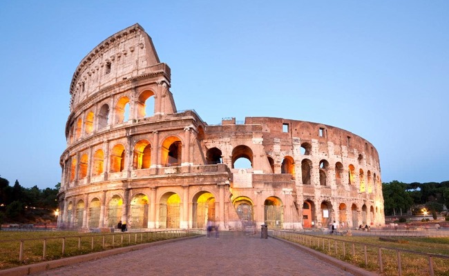 đất nước Ý- đấu trường Colosseum