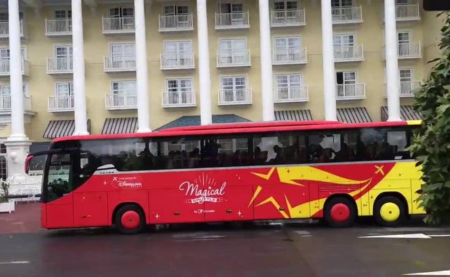 kinh nghiệm đi disneyland paris- xe buýt Magical Shuttle