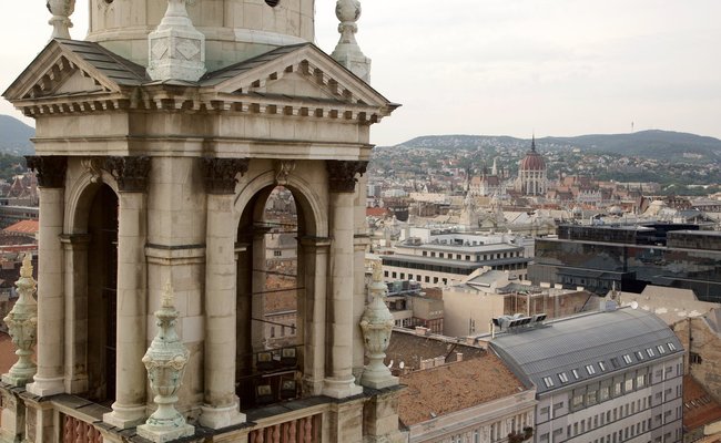 thành phố Budapest - tháp nhà thờ St.Stephen