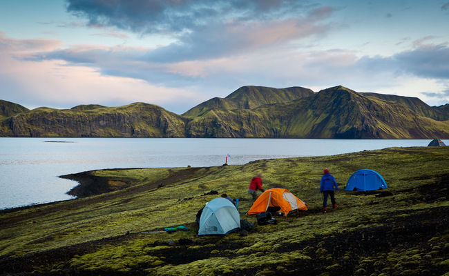 du lịch iceland giá rẻ - cắm trại