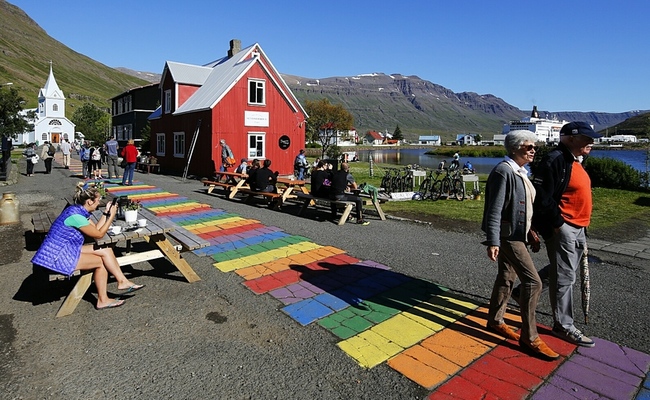 du lịch iceland tự túc - Seyðisfjörður