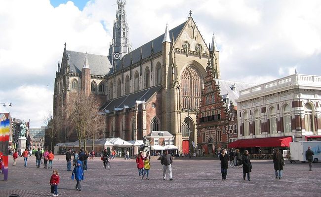 du lịch haarlem - nhà thờ