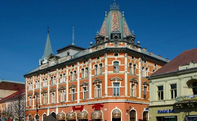 du lịch kosice - cung điện andrassy