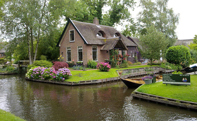 làng giethoorn - nhà cổ