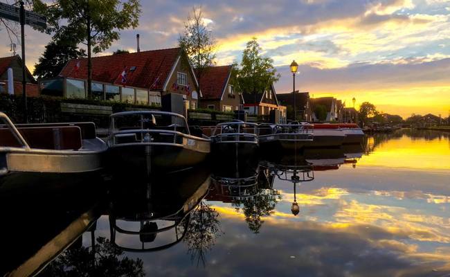 làng giethoorn - sáng sớm