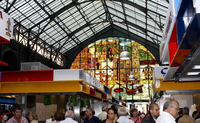 du lịch malaga - khu chợ Mercado de Atarazanas