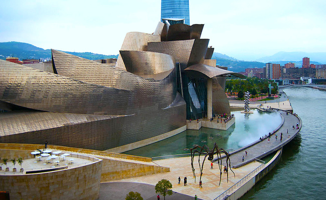 du lịch bilbao - bảo tàng guggenheim