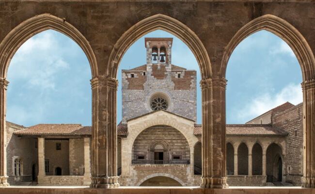 du lịch perpignan - cung điện Palais des Rois de Marjoique