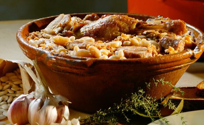 du lịch toulouse - món cassoulet