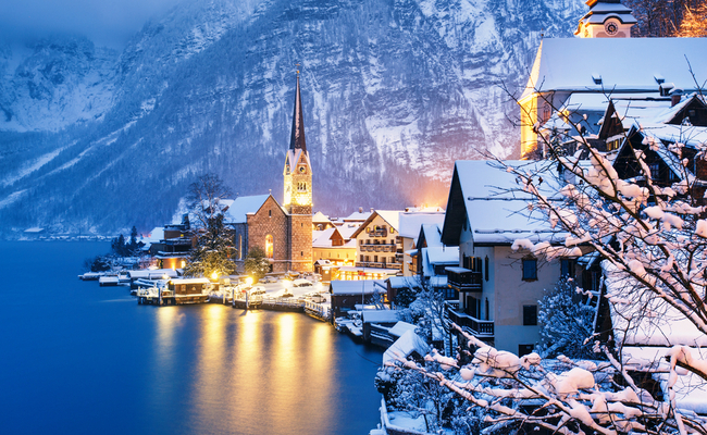 tháng 12 nên đi du lịch nước nào - hallstatt