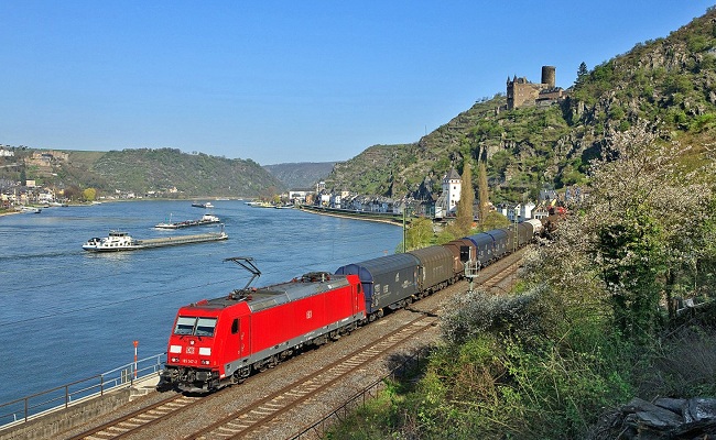 sông rhine - tàu hỏa