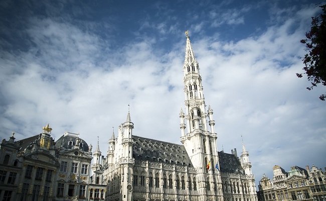 tòa thị chính brussels - phương tiện công cộng