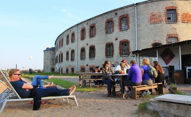 cảnh đẹp ở châu âu - pháo đài patarei, estonia