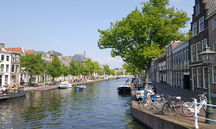 Leiden