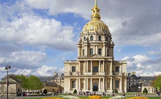 kiến trúc của điện invalides