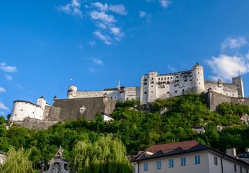 Pháo đài Hohensalzburg Fortress