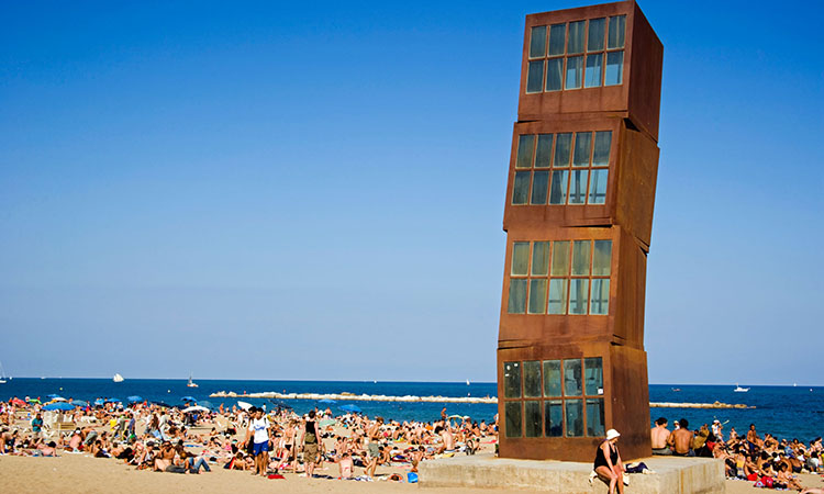 Bãi biển Barceloneta