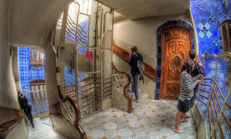 Cầu thanh trong Casa Batllo