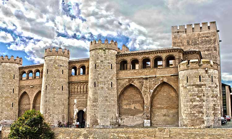 Cung điện Aljaferia - Palacio de la Aljafería