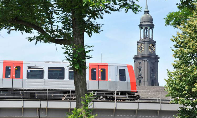 Di chuyển bằng tàu tại Hamburg là một lựa chọn tiện lợi