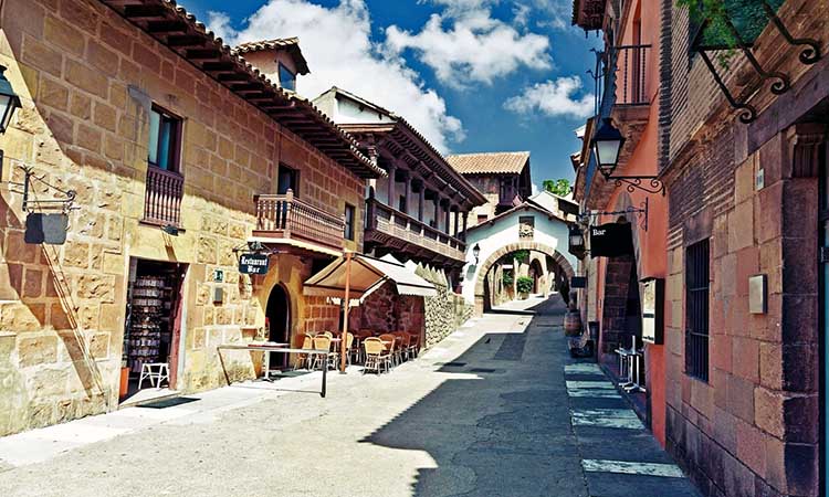 Làng Poble Espanyol