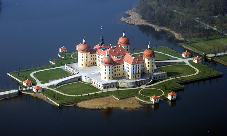 Lâu đài Moritzburg nhìn từ trên cao