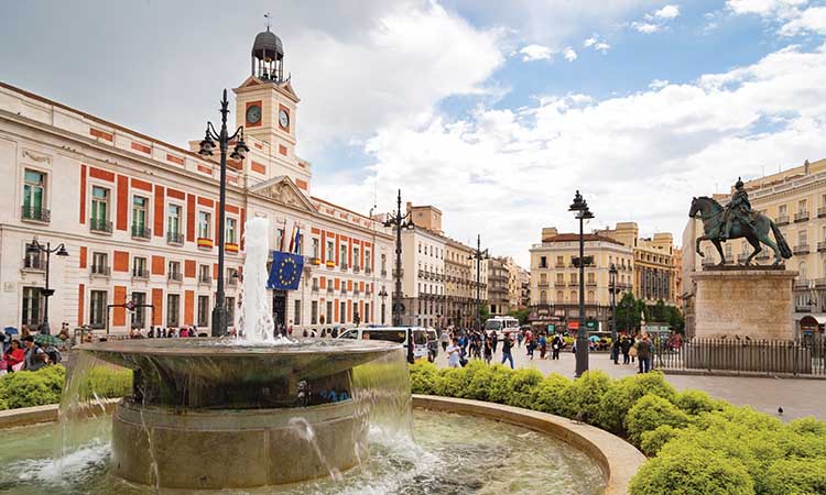 Quảng trường Puerta del Sol