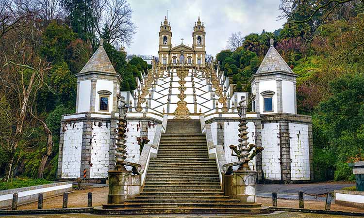 Lịch sử của thánh địa Bom Jesus do Monte