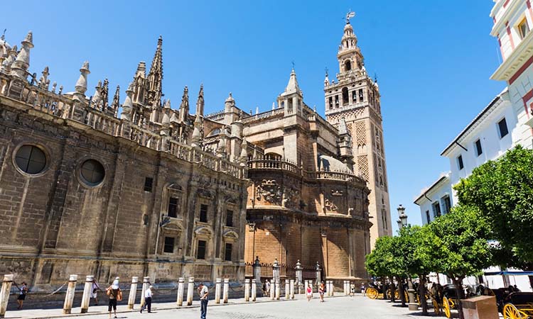 Tòa tháp La Giralda