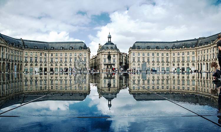 Quảng trường Place de Bourse