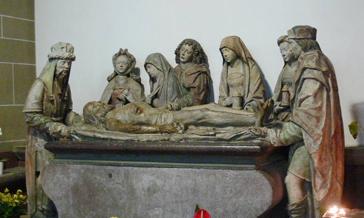 Tượng Entombment of Christ bằng đá sa thạch